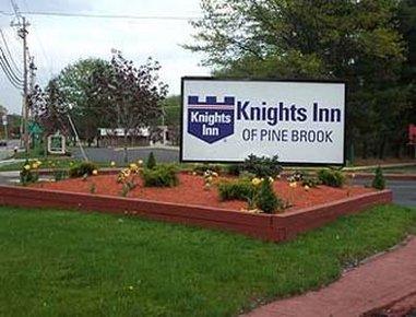 Knights Inn Of Pine Brook Luaran gambar